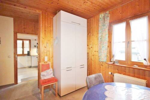 Esszimmer mit Blick zur Küche (EG) - 