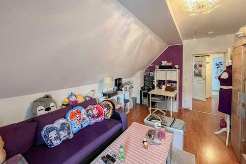 Wohnzimmer - 2 Zimmer Etagenwohnung in Leipzig