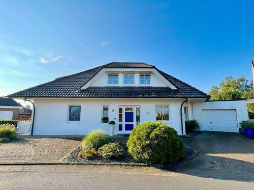 Frontansicht - PROVISIONSFREI! Ebenerdiges Wohnen mit Raum für individuelle Gestaltung!