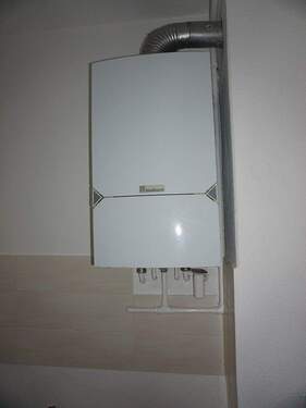 Wohnung Hinterhaus - 