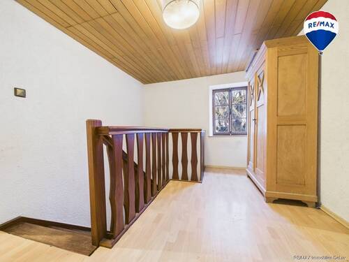 REMAX Immobilien DeLux Einfamilienhaus Diele Blieskastel Mark Matthias Borowicz - 