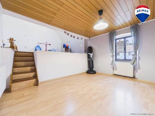 REMAX Immobilien DeLux Einfamilienhaus Schlafzimmer Blieskastel Mark Matthias Borowicz - 