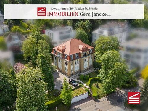 1-1452_00_Titelbild_Portale_03 - Denkmalgeschütztes Wohnjuwel, exklusive 210 m² Villenetage mit Liftzugang, Garage, Balkon u. Loggia