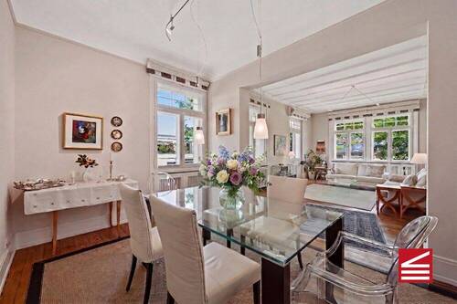 Essen, Blick Richtung Wohnen und Balkon - 