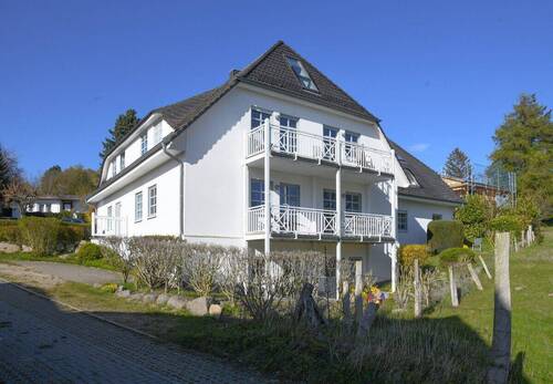 Haus Südstrand - Gepflegte Ferienwohnung in schöner Lage auf Rügen