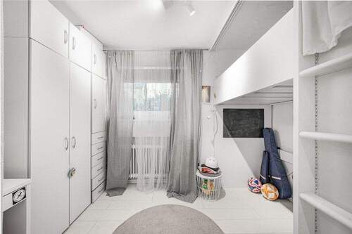 Kinder/Arbeitszimmer - 