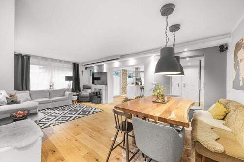 Blick Küche - 3 Zimmer Etagenwohnung zum Kaufen in München