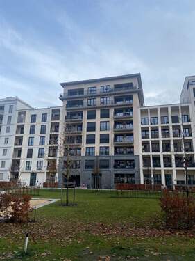 Außenansicht ganz oben - Niveauvolles Wohnen - 3-Zimmer-Penthouse-Wohnung mit Blick auf München