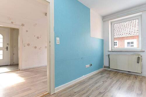 angrenzender Vorratsraum - 