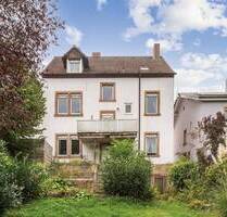 Großes Stadthaus in Kirchheimbolanden auf tollem Eigentumsgrundstück