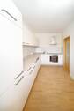 Küche - 3 Raumwohnung mit verglastem Balkon und Einbauküche