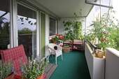 Balkon - 2-Zimmer-Wohnung mit Balkon und Tiefgaragenplatz