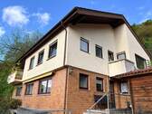 Außenansicht - Liebevolles Wohnhaus am Ortsrand