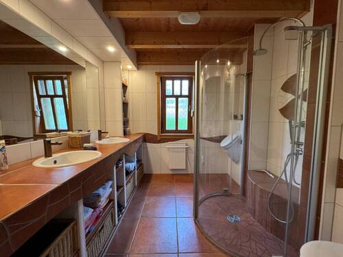 Badezimmer Erdgeschoss - 