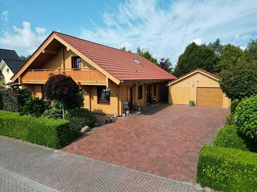 Frontansicht - Einfamilienhaus mit 171,60 m&sup2; in Jade zum Kaufen