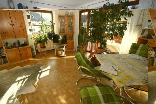 Wohnzimmer mit Essbereich - 