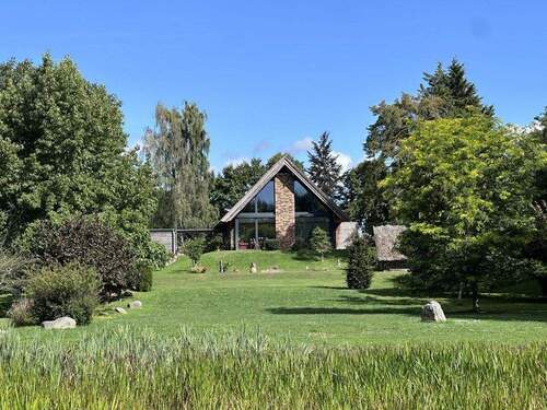 Blick vom Teich in Richtung Nord - 