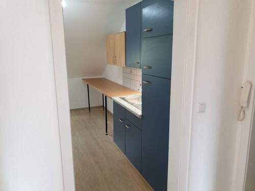 Bild 3 - 2 Zimmer Etagenwohnung in Rödental