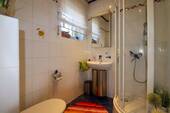 Tageslicht Gäste WC - 6 Zimmer Einfamilienhaus in Jülich