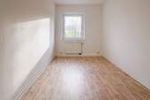 Arbeits,- Hobby- oder Kinderzimmer - 3 Zimmer Etagenwohnung in Zwickau