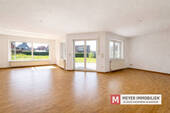 Wohn- und Esszimmer - 