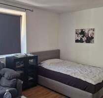 1 WohnSchlafzimmer, eine Wohnküche, Bad mit Du, Toplage - Stein