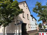 Vorderansicht links - 1 Zimmer Mehrfamilienhaus, Wohnhaus zum Kaufen in Kelkheim