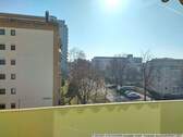 Ausblick vom Balkon - 3 Zimmer Etagenwohnung in Karlsruhe