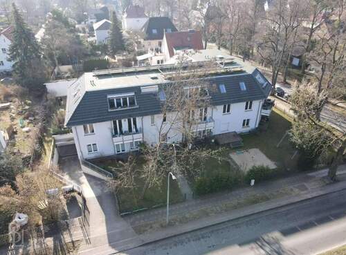 Straßenansicht - 3 Zimmer Etagenwohnung zum Kaufen in Teltow