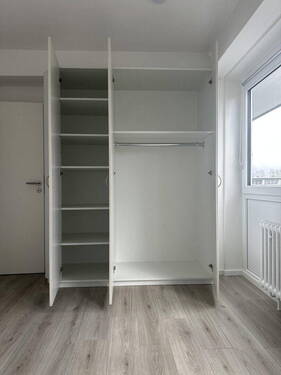 Einbauschrank im Schlafzimmer - 