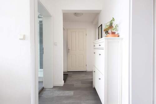 Eingang - 4 Zimmer Etagenwohnung zum Kaufen in Herne