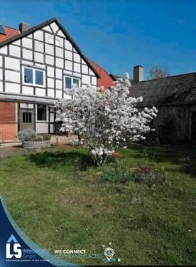 Terrasse - 6 Zimmer Mehrfamilienhaus, Wohnhaus in Lemgow