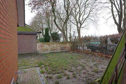 Blick in den Garten.JPG - 4 Zimmer Doppelhaushälfte zum Kaufen in Prisdorf