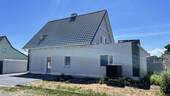 Straßenansicht - 5 Zimmer Einfamilienhaus in Lauta