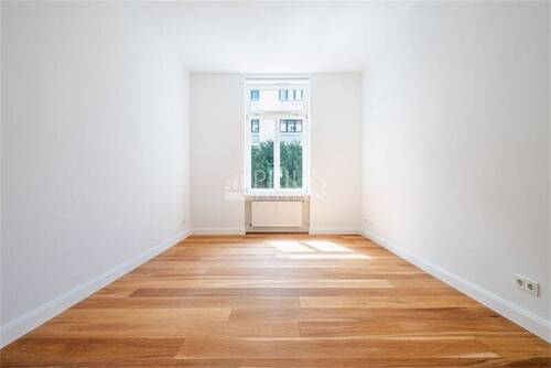 Zimmer-2 - 