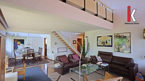 Bild 3 - 8 Zimmer Einfamilienhaus in Aidlingen