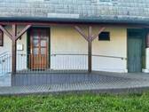Eingang zum Wohnhaus - 