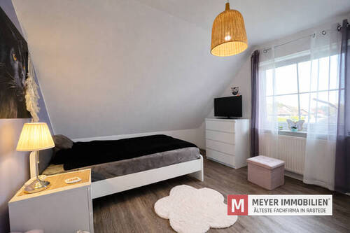 Schlafzimmer 1 - 