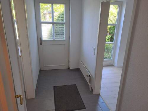 Wohnungsflur - 2 Zimmer Terrassenwohnung zur Miete in Neu Wulmstorf