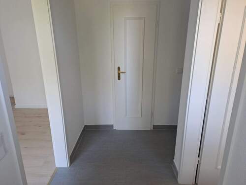 Wohnungsflur - 2 Zimmer Terrassenwohnung in Neu Wulmstorf