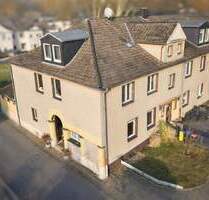 Großzügiges Endhaus mit ca. 200 m² Wohnfläche und Garten - viel Platz für Familie & Ideen - Gelsenkirchen Bismarck