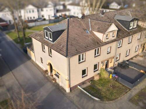Außenansicht - 6 Zimmer Reihenendhaus zum Kaufen in Gelsenkirchen