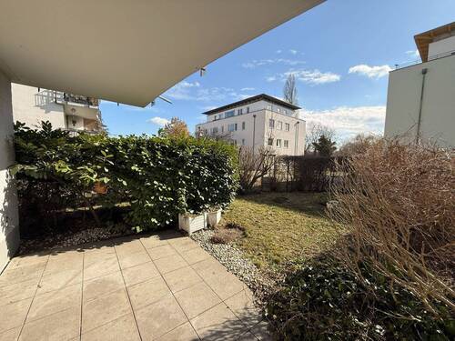 Terrasse - 3 Zimmer Etagenwohnung zum Kaufen in Berlin