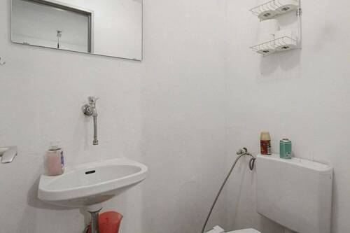 WC - 