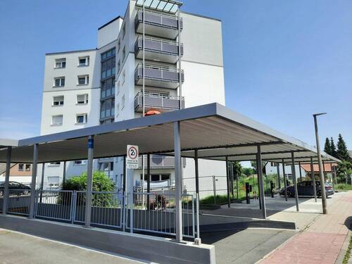 Aussenansicht MFH - NEU - kernsanierte 3-Zimmer-Wohnung mit Balkon in Oberasbach ab 16.07.2026