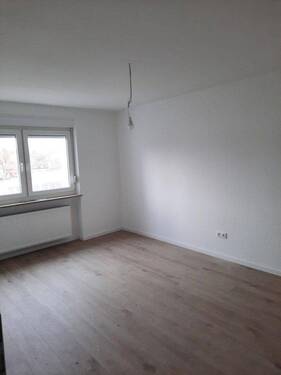 Schlafzimmer 1 - Etagenwohnung mit 76,60 m&sup2; in Oberasbach zur Miete