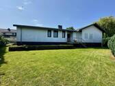 Gartensicht - 5 Zimmer Bungalow zum Kaufen in Blomberg