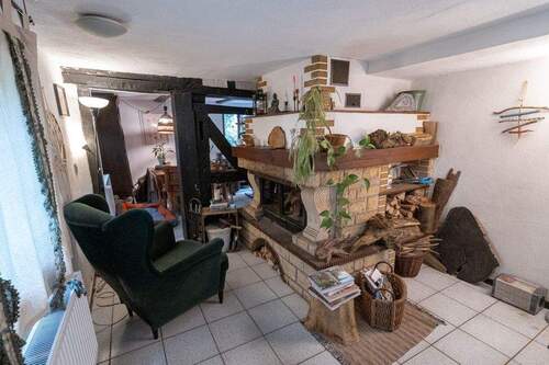 Kaminofen vorhanden - 