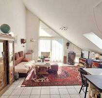Dachgeschosswohnung mit Flair! 3-Zimmerwohnung in Maichingen - Sindelfingen