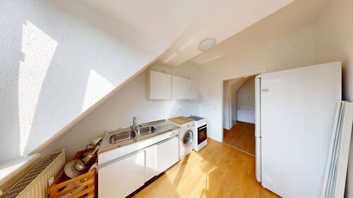 KÜCHE - Etagenwohnung mit 56,50 m&sup2; in Düsseldorf zur Miete